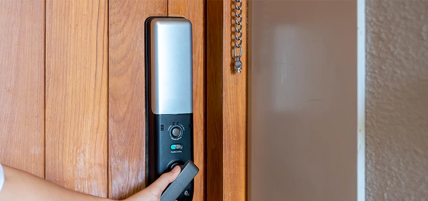 Home Security Electronic Locks Upgrades in Isla Vista, CA