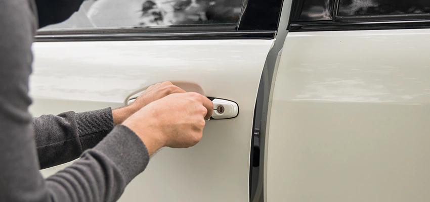 Unlock Car Door Service in Isla Vista, CA