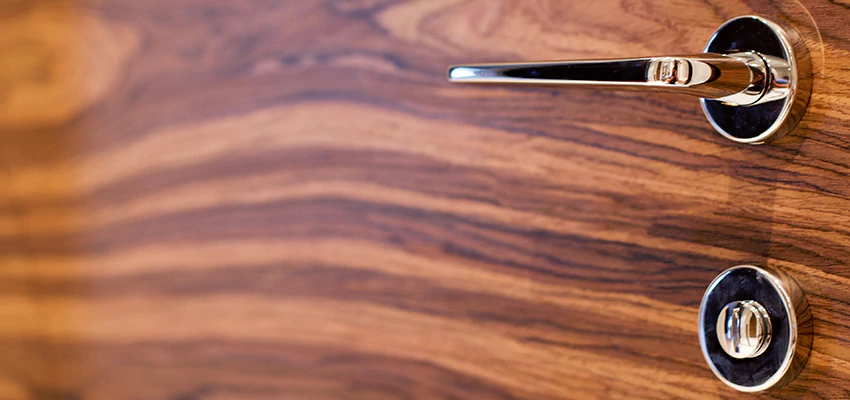 On Demand Locksmith For Key Fobs Repair in Isla Vista, California